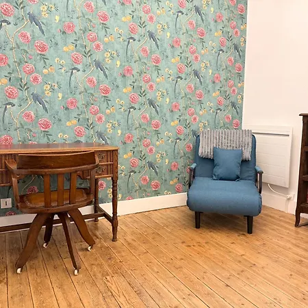 Charming Renovated Stone In Historic Village * Brigueuil