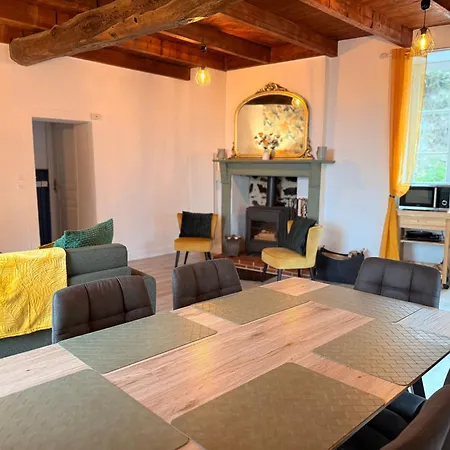 Charming Renovated Stone In Historic Village *