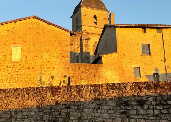 Charming Renovated Stone In Historic Village Brigueuil